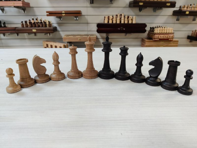Шахматные фигуры Авангард большие с утяжелением фото 1 — hichess.ru - шахматы, нарды, настольные игры