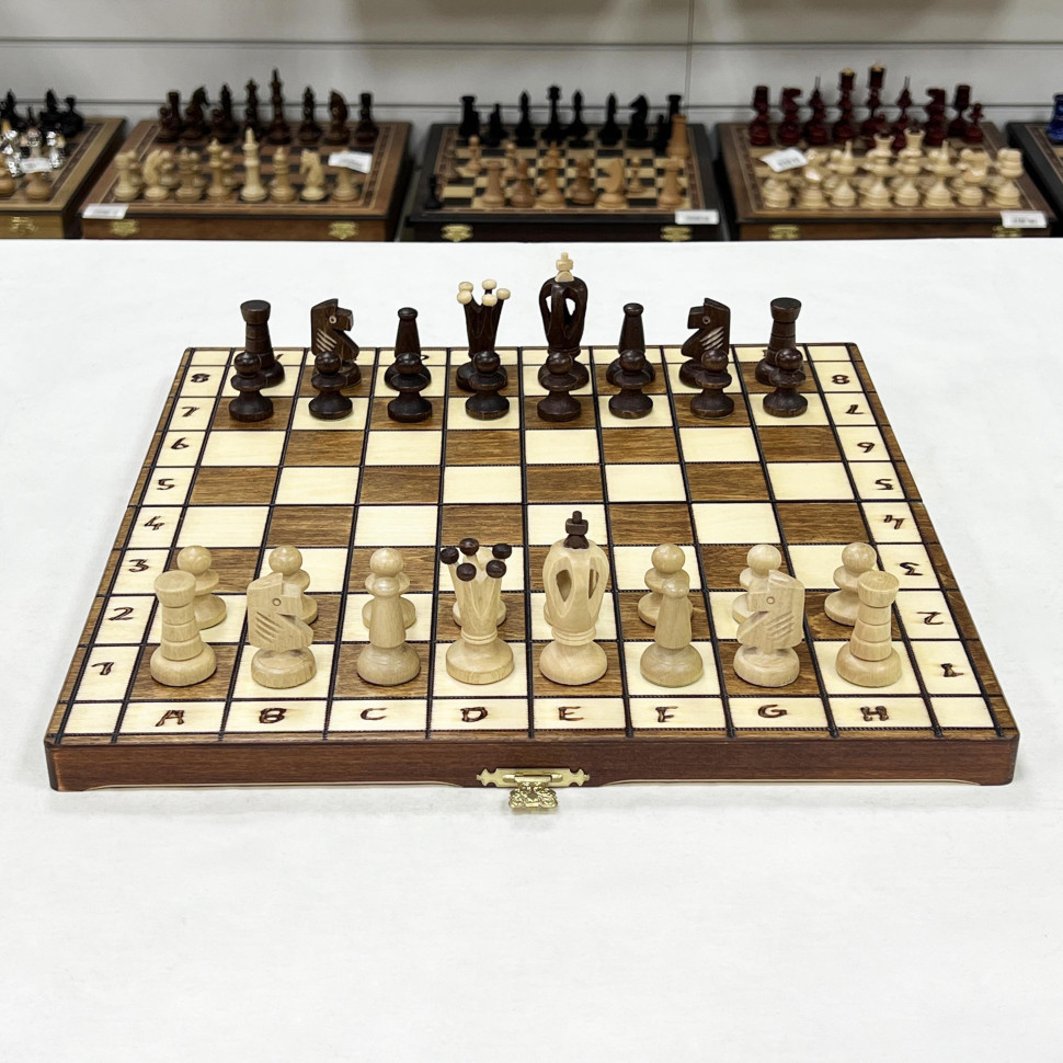 Шахматы Royal 36 Вегель деревянные с ячейками фото 1 — hichess.ru - шахматы, нарды, настольные игры