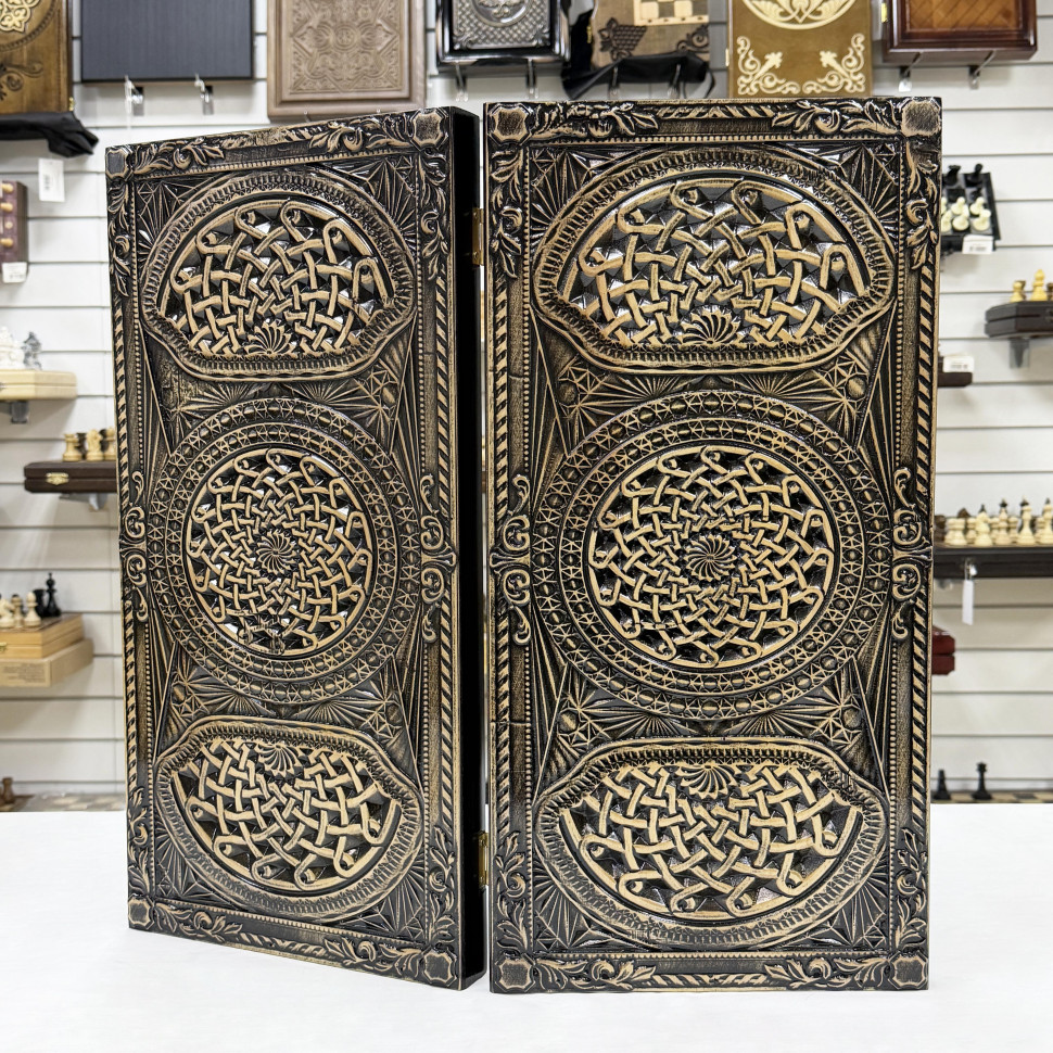 Нарды резные подарочные Скандинавский волк 58 см фото 1 — hichess.ru - шахматы, нарды, настольные игры