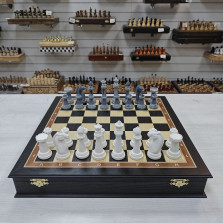 Шахматы подарочные в ларце из мореного дуба с фигурами Стаунтон из литьевого мрамора &mdash; hichess.ru - шахматы, нарды, настольные игры