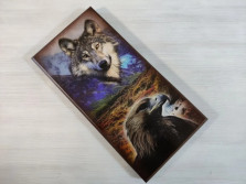 Нарды деревянные подарочные Волк и Орел средние 50 на 50 см — hichess.ru - шахматы, нарды, настольные игры