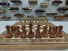 Шахматы подарочные турнирные с фигурами из композита и доской из красного дерева фото 2 — hichess.ru - шахматы, нарды, настольные игры