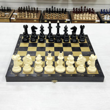 Шахматы гроссмейстерские Айвенго черное золото пластик 40 см — hichess.ru - шахматы, нарды, настольные игры