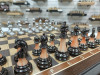 Шахматы деревянные в ларце подарочные из разных пород дерева фото 1 — hichess.ru - шахматы, нарды, настольные игры