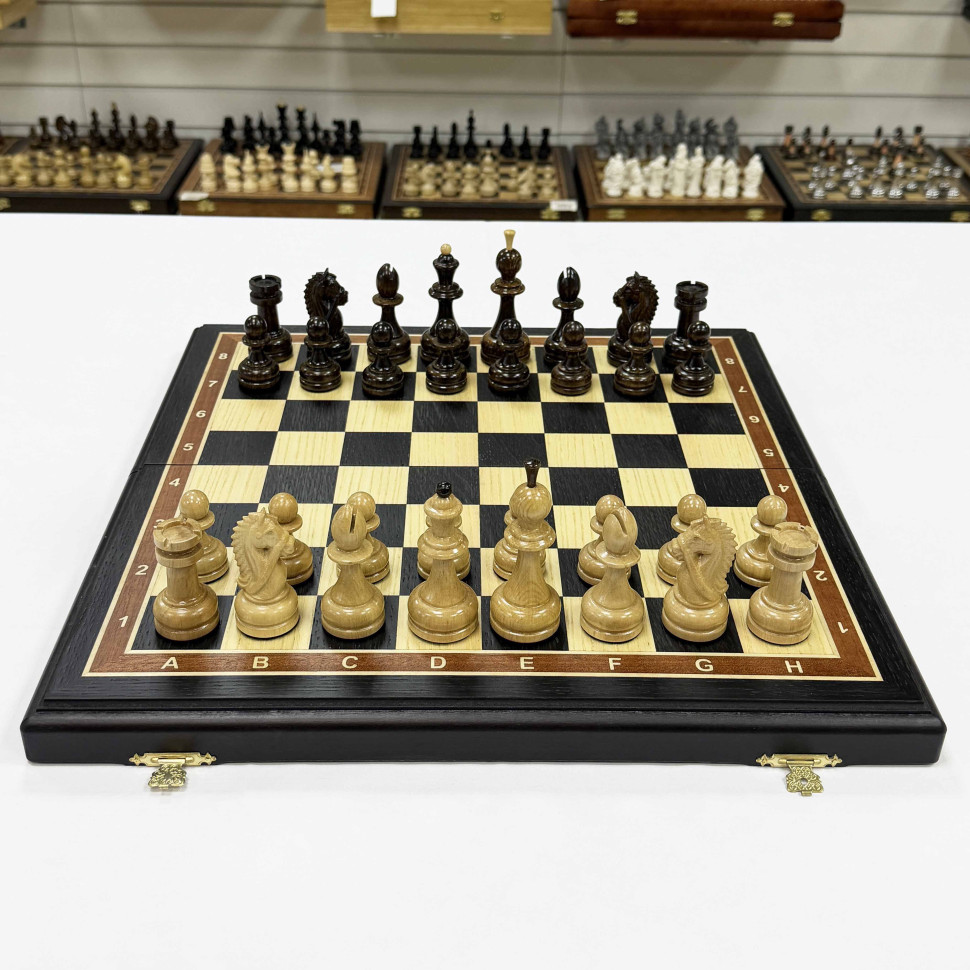 Подарочные шахматы из моренного дуба с резными фигурами граб фото 1 &mdash; hichess.ru - шахматы, нарды, настольные игры