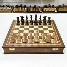 Шахматы подарочные в ларце американский орех 45х45см с фигурами Суприм — hichess.ru - шахматы, нарды, настольные игры