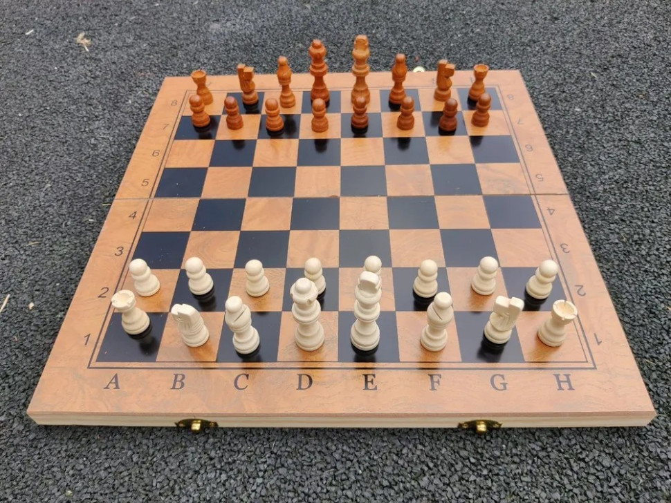 Шахматы-нарды-шашки классические эконом доска 39х39 см фото 1 — hichess.ru - шахматы, нарды, настольные игры