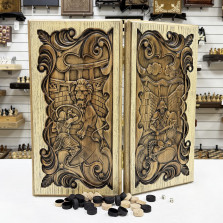 Нарды из массива ясеня подарочные Рыцарь и Лев светлые 60 см &mdash; hichess.ru - шахматы, нарды, настольные игры