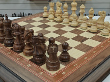 Шахматы подарочные из американского ореха в ларце с фигурами Эндшпиль Люкс — hichess.ru - шахматы, нарды, настольные игры