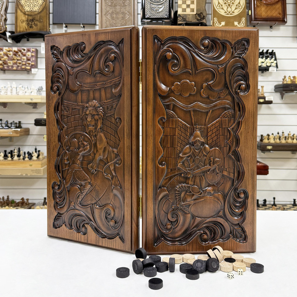 Нарды подарочные из массива ясеня Рыцарь и Лев темные 60см фото 1 &mdash; hichess.ru - шахматы, нарды, настольные игры