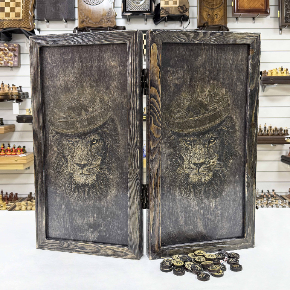Нарды брашированные деревянные Король Лев 60 см фото 1 &mdash; hichess.ru - шахматы, нарды, настольные игры