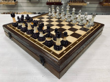 Шахматы подарочные в ларце из дуба с фигурами Итальянский дизайн — hichess.ru - шахматы, нарды, настольные игры