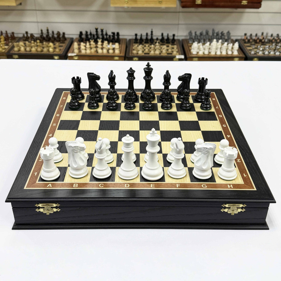 Шахматы в ларце из мореного дуба с фигурами Суприм черно-белыми фото 1 &mdash; hichess.ru - шахматы, нарды, настольные игры