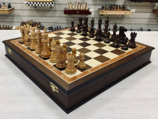 Шахматы подарочные в ларце ручной работы моренный дуб Антик Суприм дуб глянцевые — hichess.ru - шахматы, нарды, настольные игры