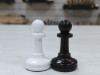 Шахматные фигуры из бука Авангард Люкс черно-белые фото 2 — hichess.ru - шахматы, нарды, настольные игры