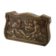 Нарды резные Охотники на привале малые — hichess.ru - шахматы, нарды, настольные игры