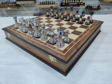 Шахматы подарочные в ларце Итальянский дизайн орех — hichess.ru - шахматы, нарды, настольные игры