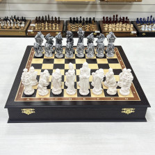 Шахматы подарочные Русские сказки в деревянном ларце из черного дерева — hichess.ru - шахматы, нарды, настольные игры