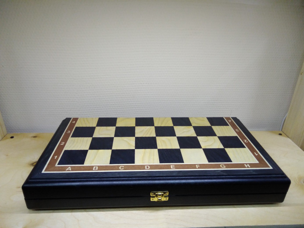 Шахматная доска складная мореный дуб средняя фото 1 — hichess.ru - шахматы, нарды, настольные игры