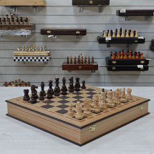 Шахматы подарочные в ларце из дуба с фигурами из карельской березы люкс — hichess.ru - шахматы, нарды, настольные игры