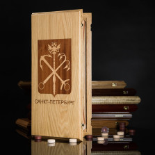 Нарды &quot;Герб Петербурга&quot; (светлый корпус) — hichess.ru - шахматы, нарды, настольные игры