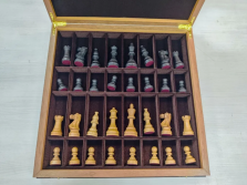 Шахматы эксклюзивные Индийский Стаунтон эвкалипт, бук — hichess.ru - шахматы, нарды, настольные игры