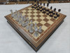 Шахматы подарочные в ларце Орех с фигурами Итальянский дизайн Люкс (2) фото 2 — hichess.ru - шахматы, нарды, настольные игры