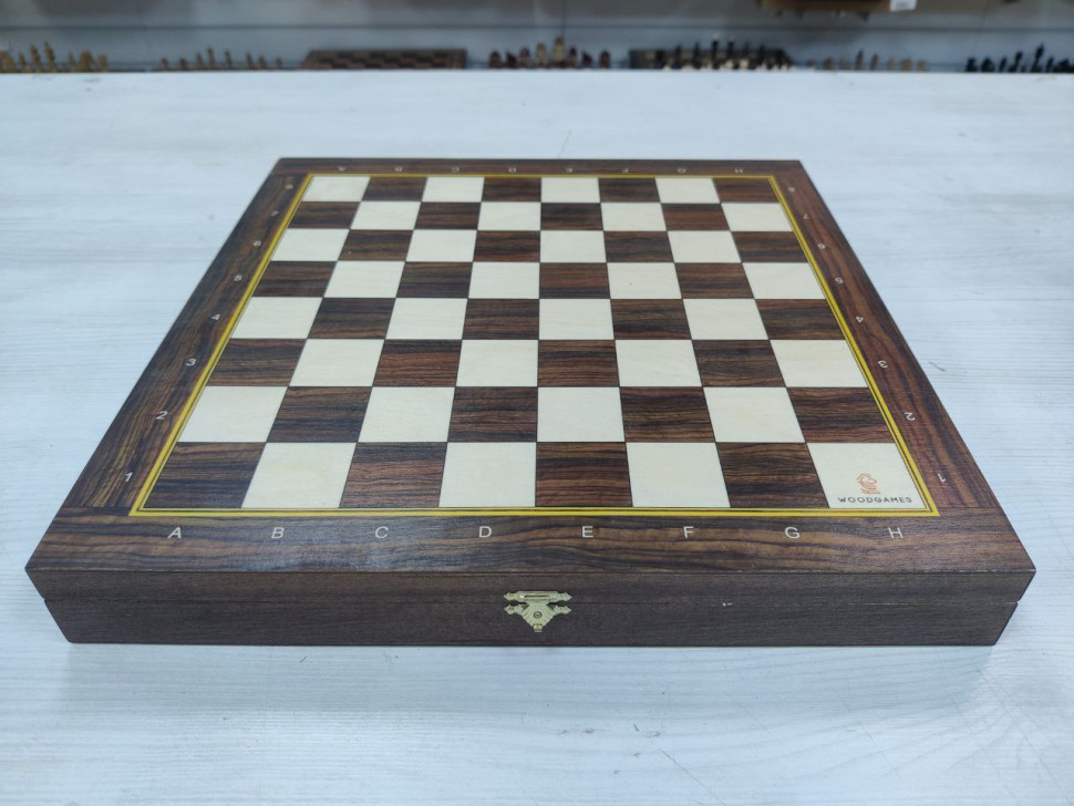 Шахматная доска Авангард Ларец средний фото 1 — hichess.ru - шахматы, нарды, настольные игры