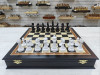 Шахматы подарочные в ларце из мореного дуба с фигурами Итальянский дизайн черно-белые фото 1 — hichess.ru - шахматы, нарды, настольные игры
