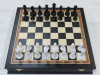 Шахматы подарочные в ларце из мореного дуба с фигурами Итальянский дизайн черно-белые фото 7 — hichess.ru - шахматы, нарды, настольные игры