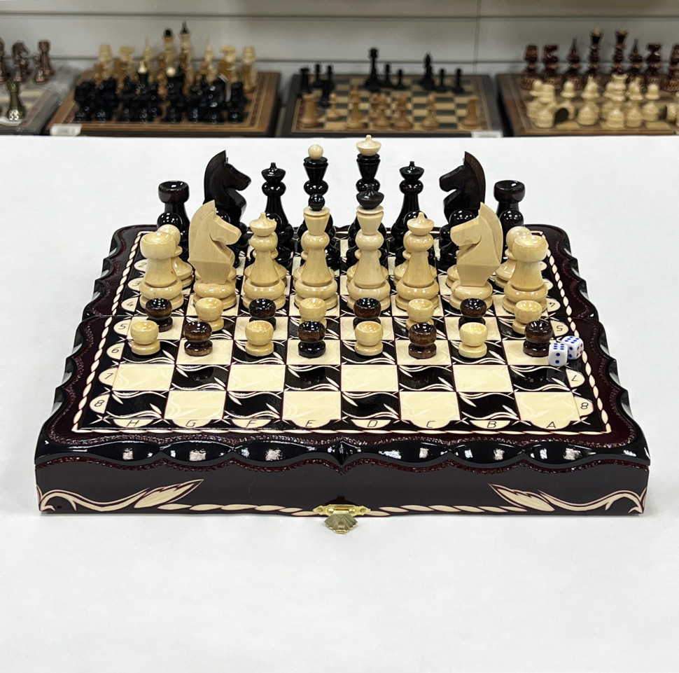 Набор 3 в 1 шахматы нарды шашки резные Лев 30 см лакированные фото 1 — hichess.ru - шахматы, нарды, настольные игры