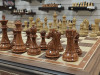Шахматный стол подарочный из американского ореха с фигурами из композита фото 3 — hichess.ru - шахматы, нарды, настольные игры