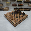 Шахматы подарочные из эвкалипта в ларце с фигурами карельская береза Люкс (2) фото 1 — hichess.ru - шахматы, нарды, настольные игры