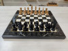 Шахматы с нардами под Мрамор с фигурами из бука фото 1 — hichess.ru - шахматы, нарды, настольные игры