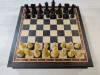 Шахматы деревянные в подарочном ларце из мореного дуба с утяжеленными фигурами из самшита Гамбит фото 1 — hichess.ru - шахматы, нарды, настольные игры