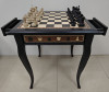 Шахматный стол подарочный из мореного дуба с фигурами из граба фото 1 — hichess.ru - шахматы, нарды, настольные игры