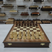 Шахматы подарочные из мореного дуба Антик в ларце с фигурами Эндшпиль из самшита и палисандра — hichess.ru - шахматы, нарды, настольные игры