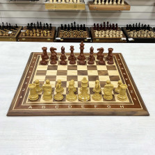 Шахматы нескладные орех с фигурами Королевский Стаунтон — hichess.ru - шахматы, нарды, настольные игры