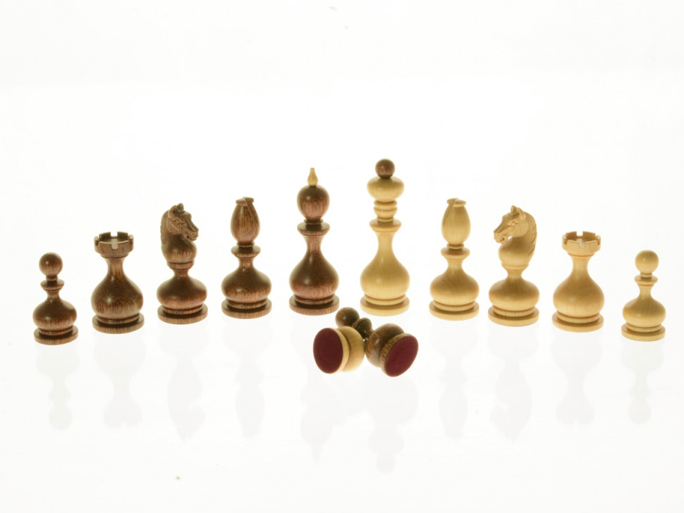 Шахматные фигуры Суздаль, дуб фото 1 — hichess.ru - шахматы, нарды, настольные игры