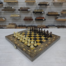 Шахматы эксклюзивные Готика тонированная карельская береза/янтарь — hichess.ru - шахматы, нарды, настольные игры